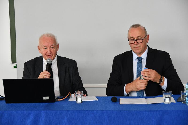 Powiększ obraz: Konferencja naukowa pt. od różnorodności do inkluzywności